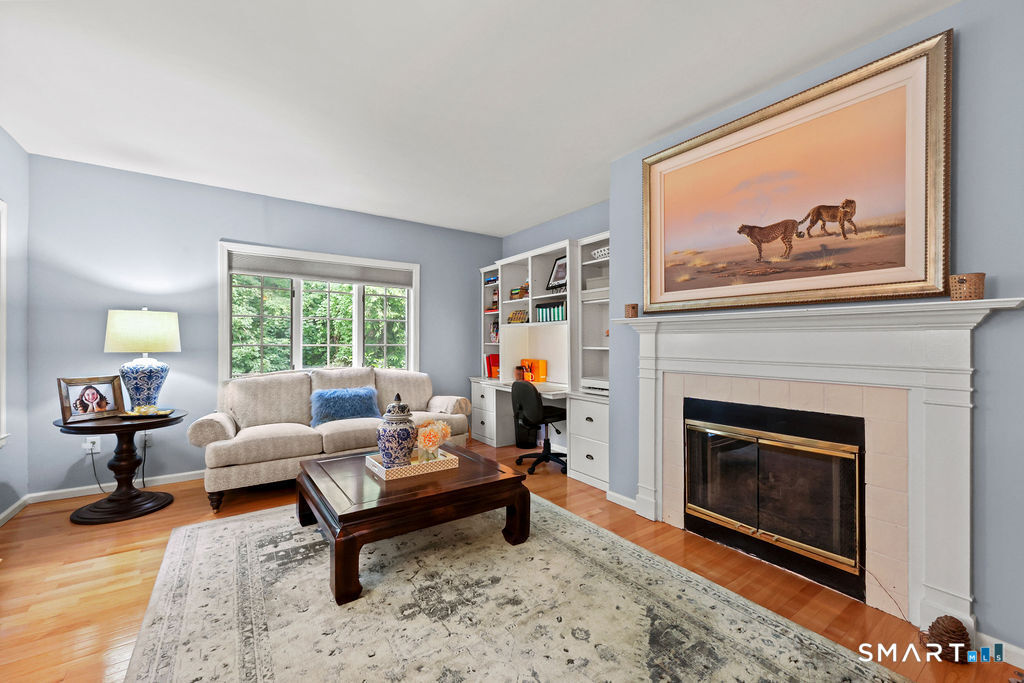 6 Copley Road, Unit 6 Glastonbury, CT 06073 - Photo 3 of 33