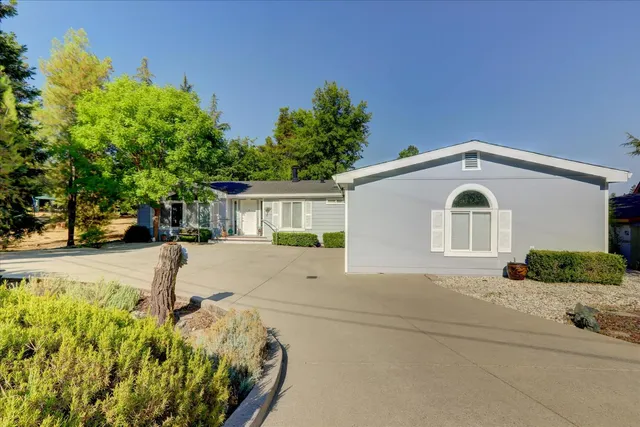 $457,000 | 10966 Badger Court, Penn Valley, CA 95946
