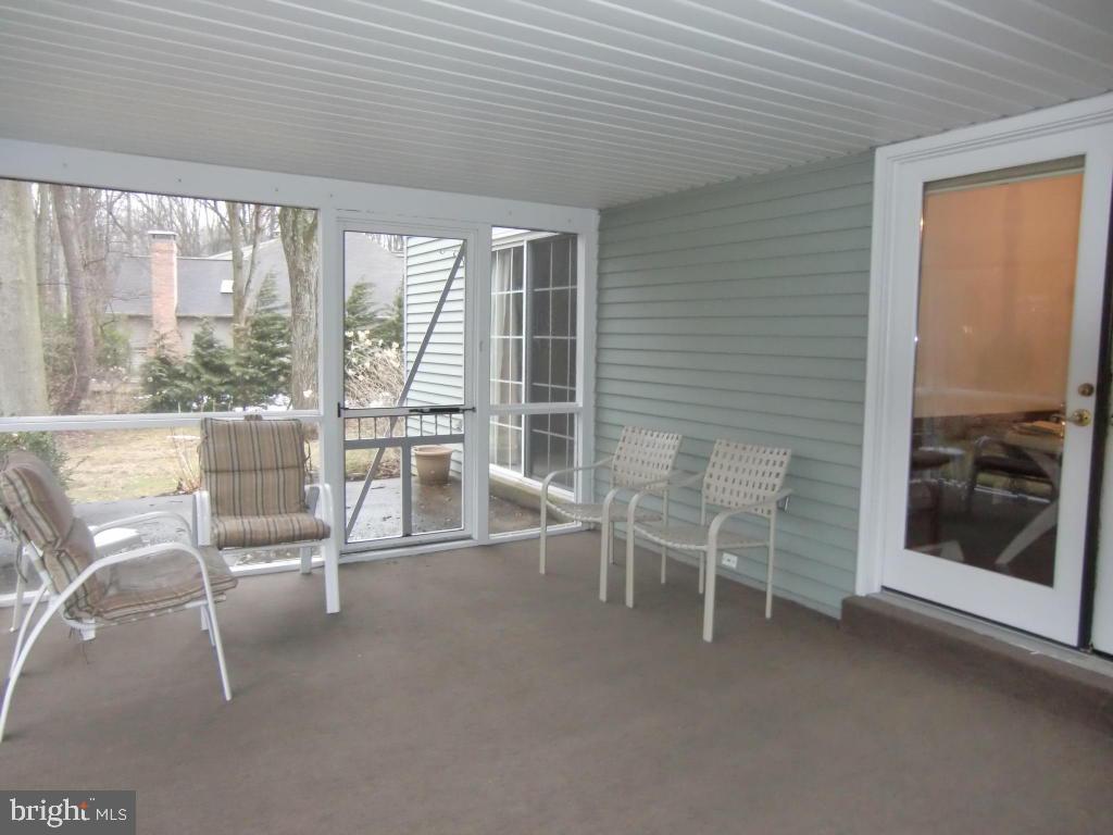 218 Valley Road Lebanon, PA 17042 - Photo 6 of 10 Gallery Image 6