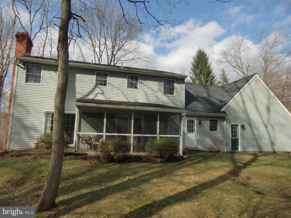 218 Valley Road Lebanon, PA 17042 - Photo 9 of 10 Gallery Image 9