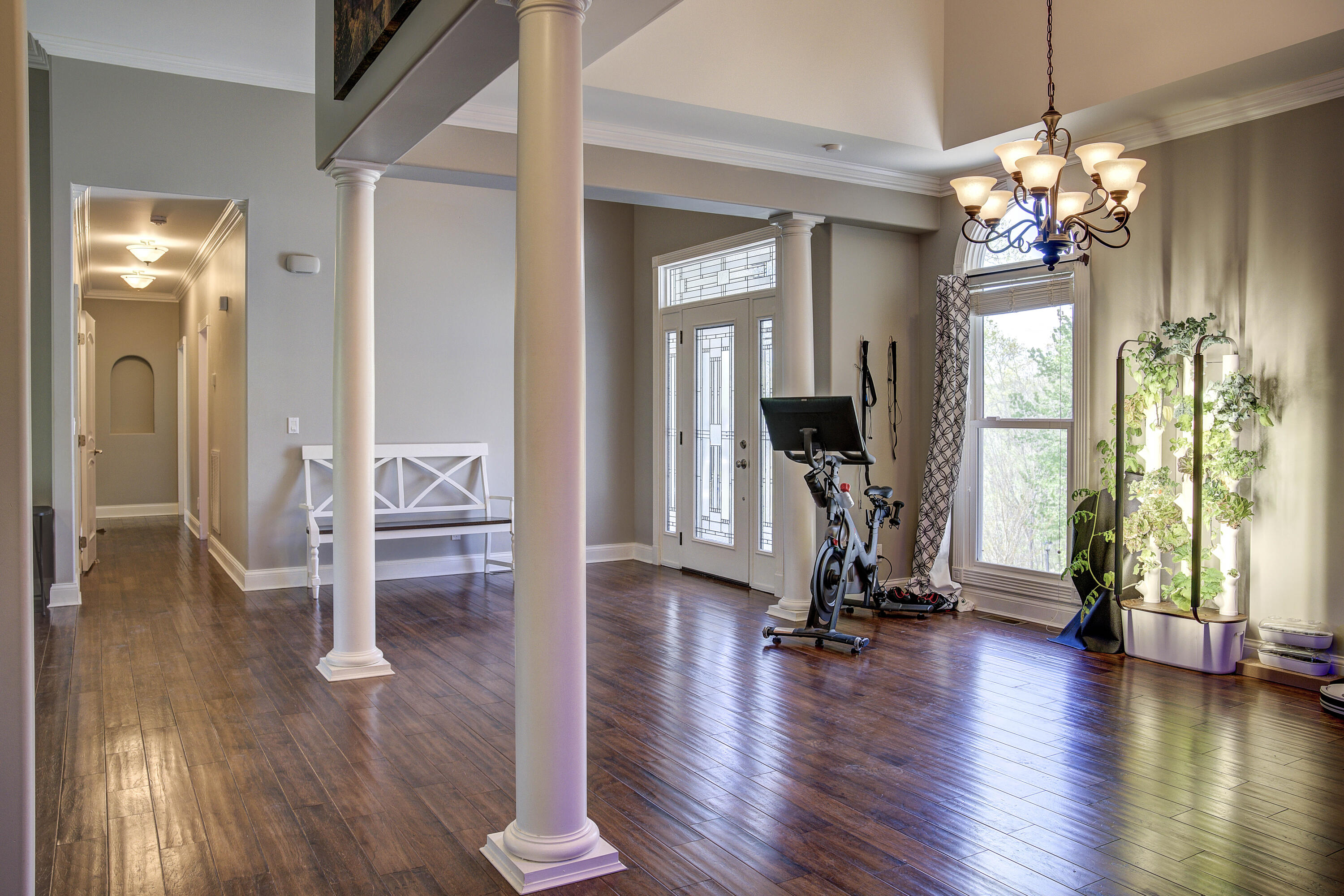108 Stonebrook Loop Elizabethton, TN 37643 - Photo 12 of 87 Stone-Interior--16