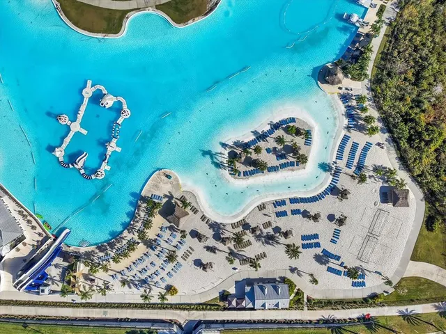 a view of an ocean and