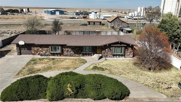 $200,000 | 412 West Poplar Street, Walsh, CO 81090