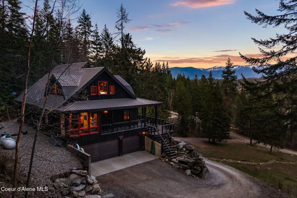 $1,899,000 | 867 Midas Drive, Sagle, ID 83860