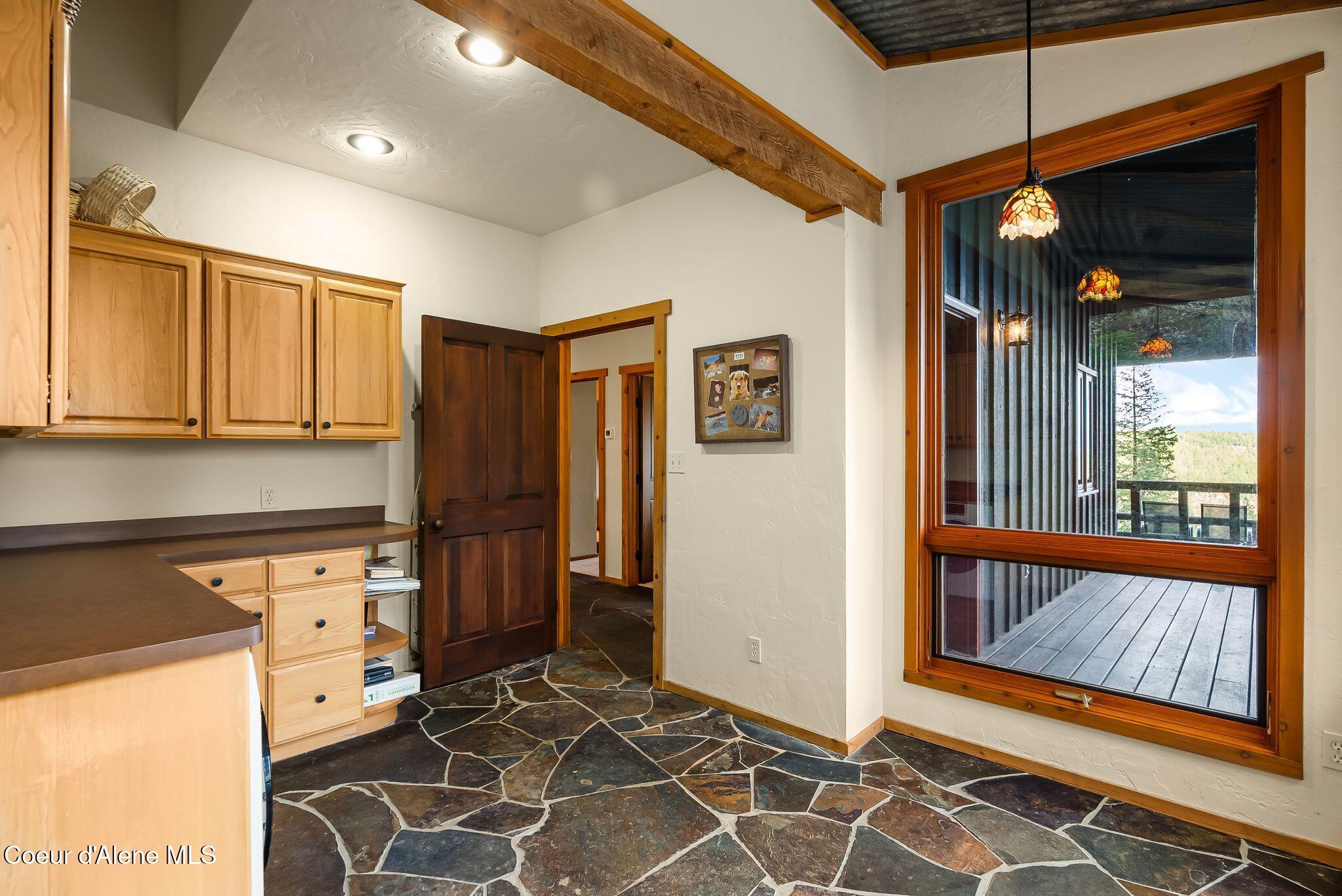 867 Midas Drive Sagle, ID 83860 - Photo 47 of 85 Laundry Room
