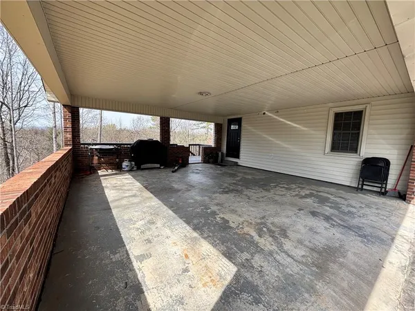 $249,000 | 490 Oakland Drive, Elkin, NC 28621