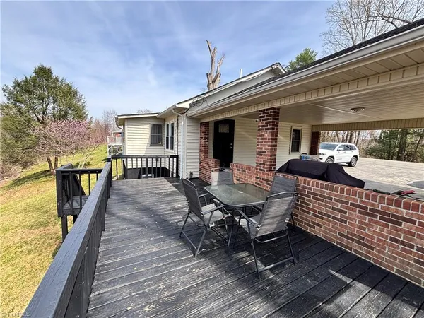 $249,000 | 490 Oakland Drive, Elkin, NC 28621
