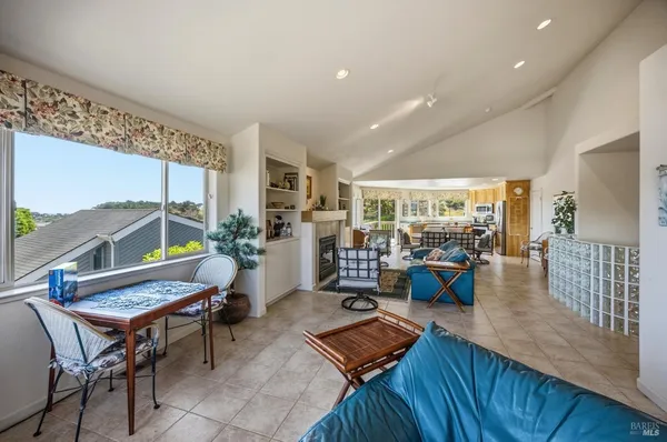 $1,565,000 | 2035 Sandpiper Court, Bodega Bay, CA 94923