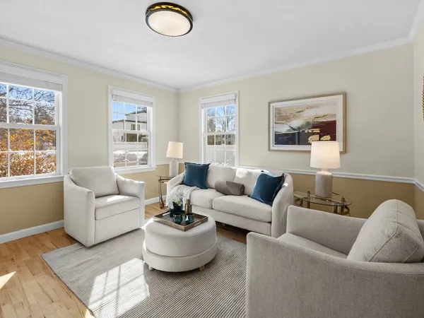 $1,995,000 | 615 Saw Mill Brook Parkway, Newton, MA 02459