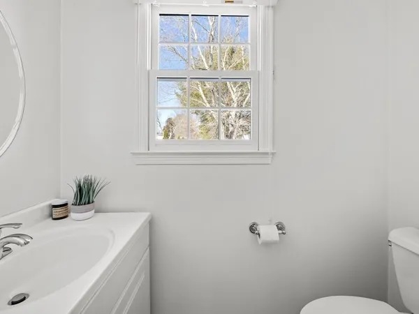 $1,995,000 | 615 Saw Mill Brook Parkway, Newton, MA 02459