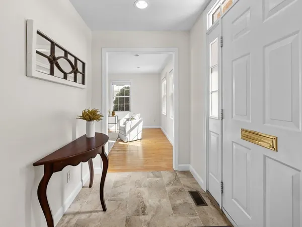 $1,995,000 | 615 Saw Mill Brook Parkway, Newton, MA 02459