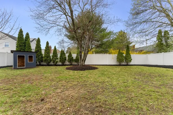 $1,995,000 | 615 Saw Mill Brook Parkway, Newton, MA 02459