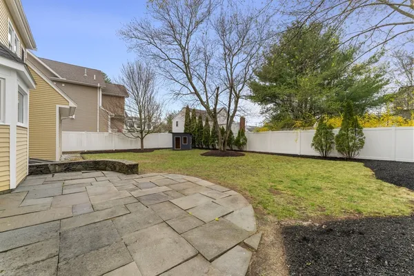 $1,995,000 | 615 Saw Mill Brook Parkway, Newton, MA 02459