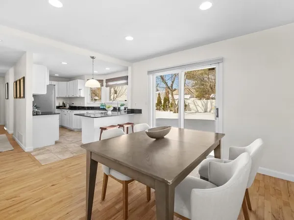 $1,995,000 | 615 Saw Mill Brook Parkway, Newton, MA 02459