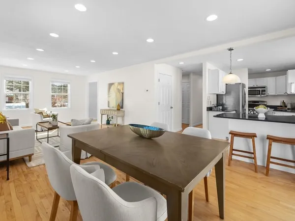 $1,995,000 | 615 Saw Mill Brook Parkway, Newton, MA 02459