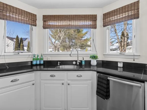 $1,995,000 | 615 Saw Mill Brook Parkway, Newton, MA 02459