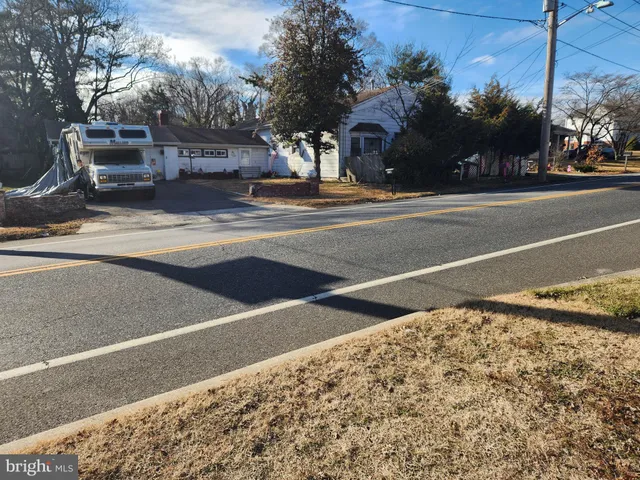 $299,900 | 1649 Cooper Street, Woodbury, NJ 08096