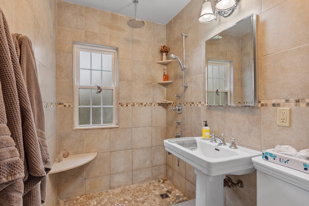 613 Petersham Road Athol, MA 01331 - Photo 25 of 41 a bathroom with a sink a toilet and shower