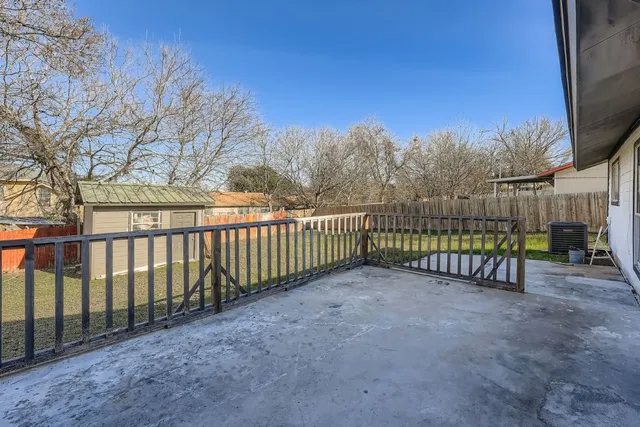 $429,999 | 7004 East Meadow Bend Drive, Austin, TX 78724