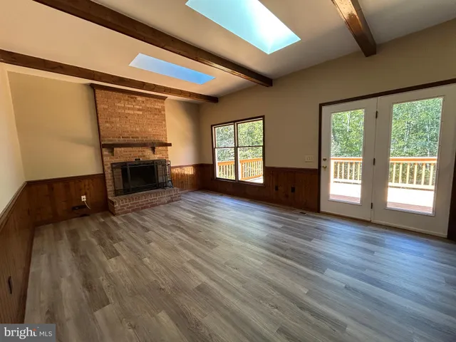 $2,845 | 1907 White Lake Drive, Fredericksburg, VA 22407