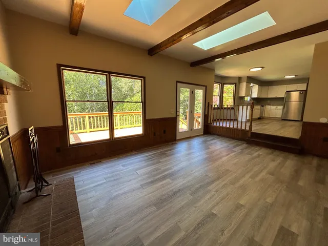 $2,845 | 1907 White Lake Drive, Fredericksburg, VA 22407