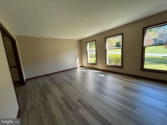 $2,845 | 1907 White Lake Drive, Fredericksburg, VA 22407