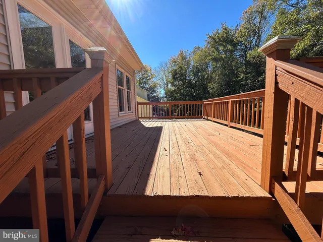 $2,845 | 1907 White Lake Drive, Fredericksburg, VA 22407