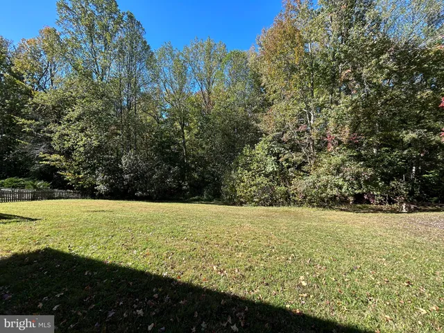 $2,845 | 1907 White Lake Drive, Fredericksburg, VA 22407