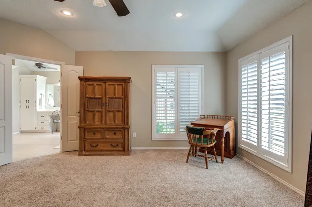 $525,000 | 1 Squaw Lane, Ransom Canyon, TX 79366