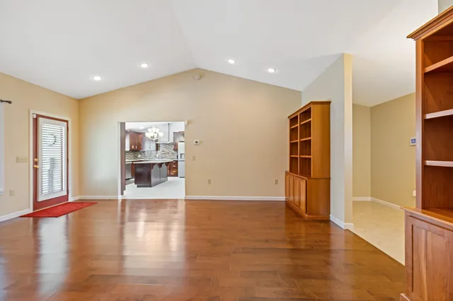 $849,500 | 39 Knapp Lane, South China, ME 04358