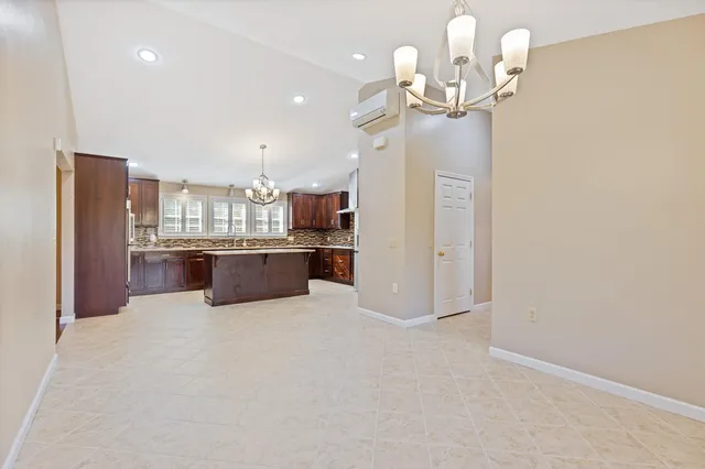 $849,500 | 39 Knapp Lane, South China, ME 04358