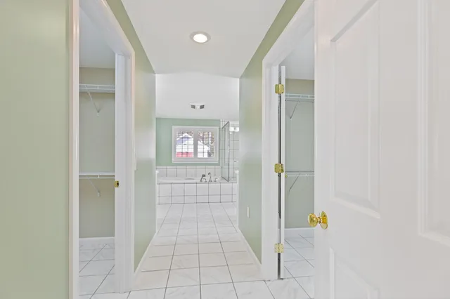 $849,500 | 39 Knapp Lane, South China, ME 04358