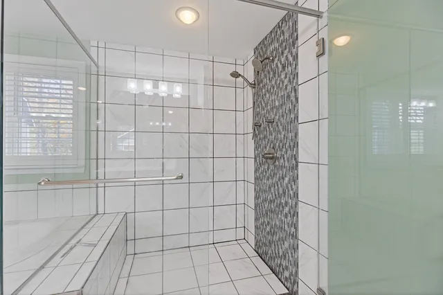 $849,500 | 39 Knapp Lane, South China, ME 04358