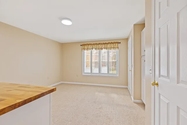 $849,500 | 39 Knapp Lane, South China, ME 04358