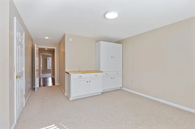 $849,500 | 39 Knapp Lane, South China, ME 04358