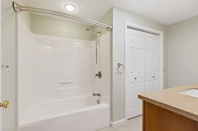 $849,500 | 39 Knapp Lane, South China, ME 04358