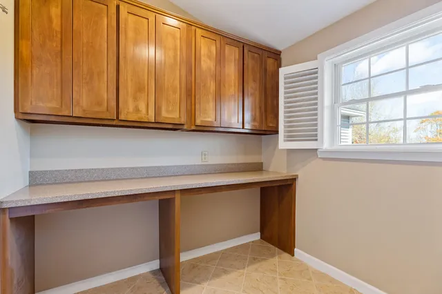 $849,500 | 39 Knapp Lane, South China, ME 04358