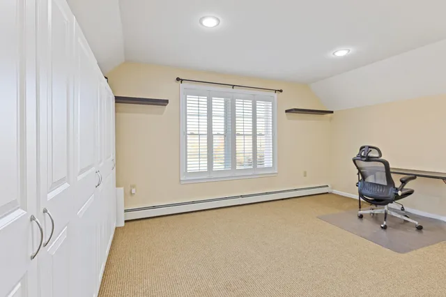 $849,500 | 39 Knapp Lane, South China, ME 04358