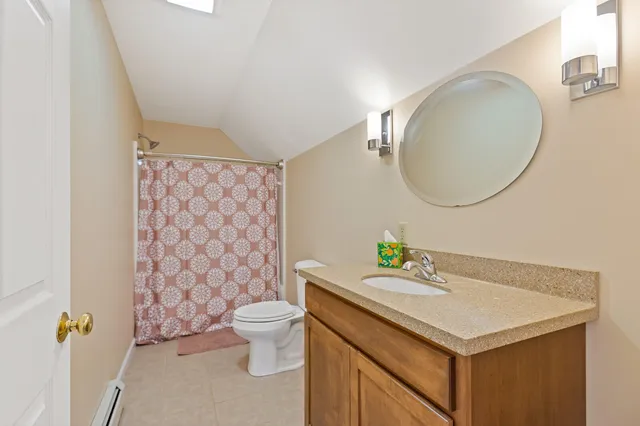 $849,500 | 39 Knapp Lane, South China, ME 04358