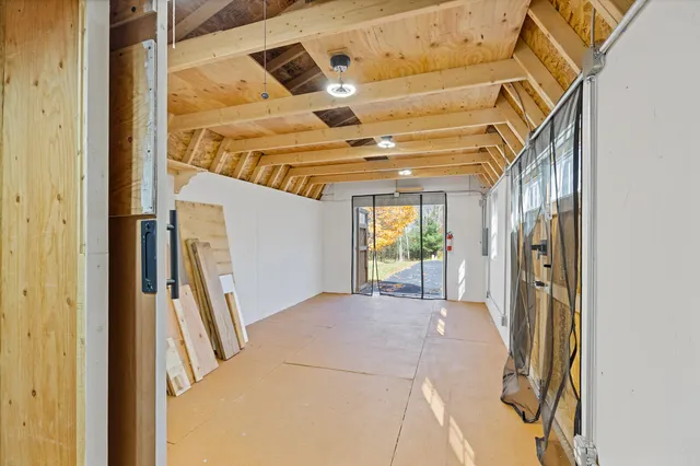 $849,500 | 39 Knapp Lane, South China, ME 04358