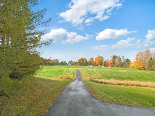 $849,500 | 39 Knapp Lane, South China, ME 04358