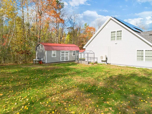 $849,500 | 39 Knapp Lane, South China, ME 04358