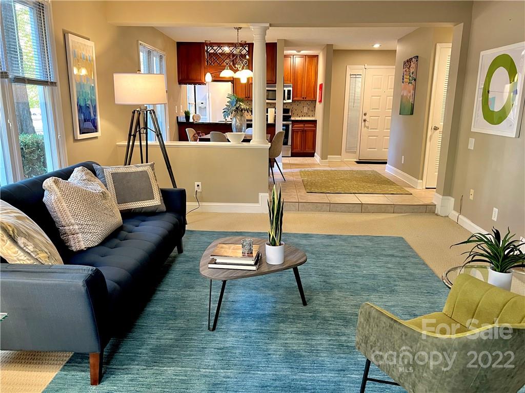 318 Queens Road, Unit 7 Charlotte, NC 28204 - Photo 2 of 32 Gallery Image 2