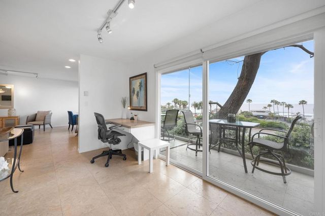 $2,199,000 | 1562 Camino Del Mar, Unit 452, Del Mar, CA 92014