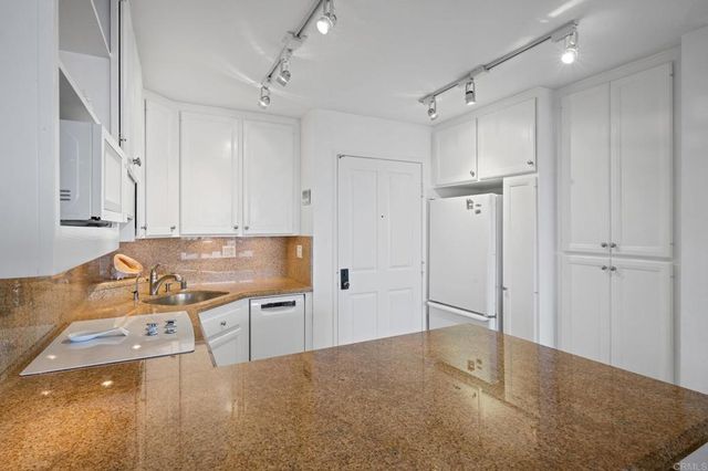 $2,199,000 | 1562 Camino Del Mar, Unit 452, Del Mar, CA 92014