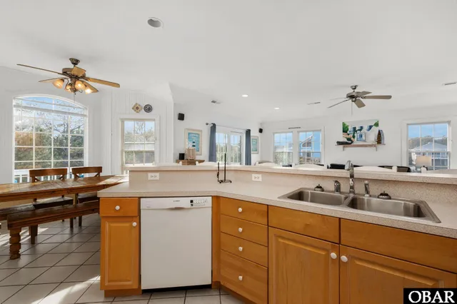 $774,900 | 760 Lakeshore Court, Corolla, NC 27927