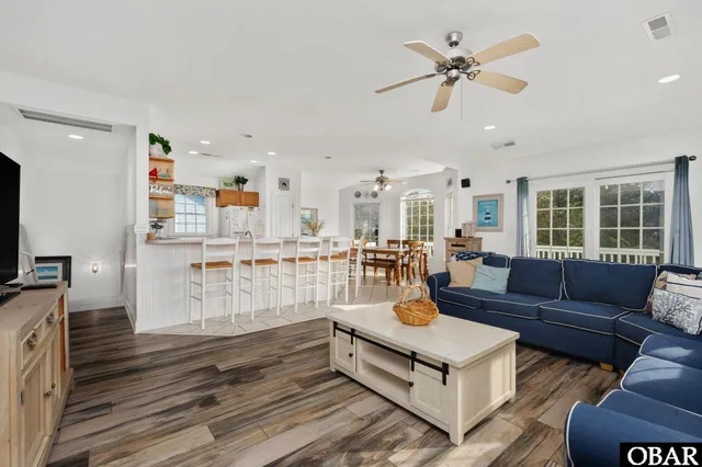 $774,900 | 760 Lakeshore Court, Corolla, NC 27927