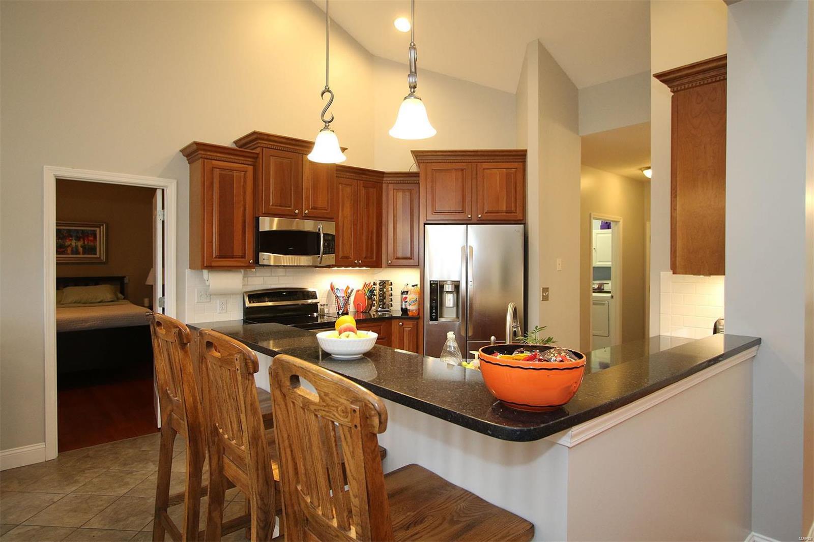 2482 Becker Road Highland, IL 62249 - Photo 15 of 71