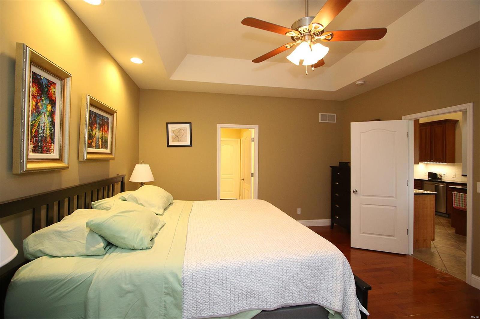 2482 Becker Road Highland, IL 62249 - Photo 22 of 71