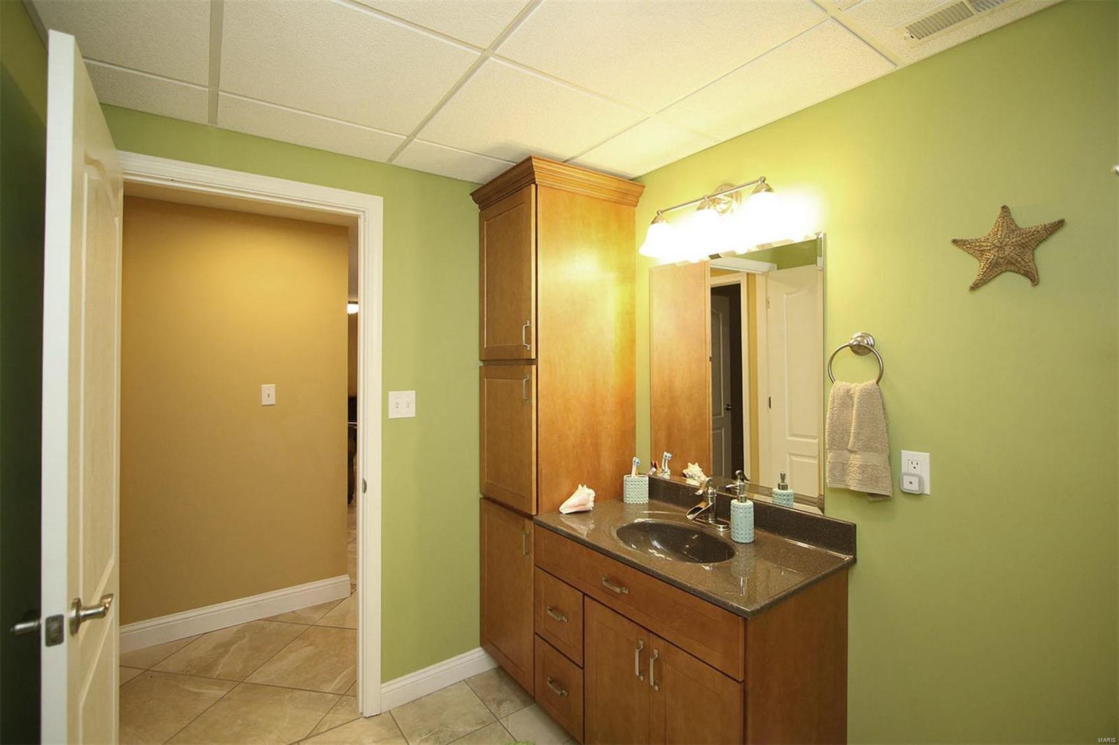 2482 Becker Road Highland, IL 62249 - Photo 48 of 71